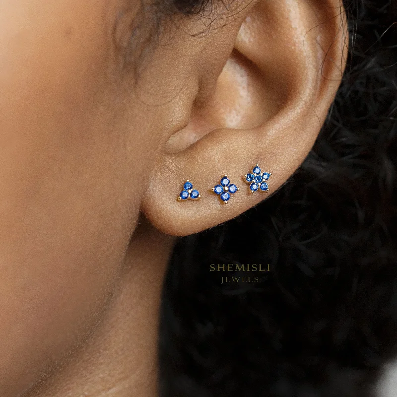 Tiny Sapphire Stone Flower Studs, Unisex, Gold, Silver SHEMISLI - SS244, SS246, SS324 Tiny Sapphire Stone Flower Studs, Unisex, Gold, Silver SHEMISLI - SS244, SS246, SS324